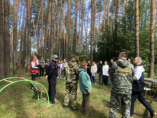 Занятие с детьми Центр защиты леса Республики Марий Эл провел в национальном парке